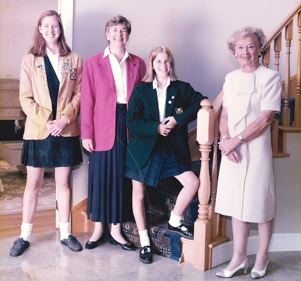 R-L Nora (McBride) Mitchell ’35, Kelly (Forbes) Selby ’01, Nora (Mitchell) Newlands ’67, and Lindsay Forbes ‘96
